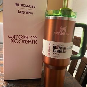 Lainey Wilson Stanley